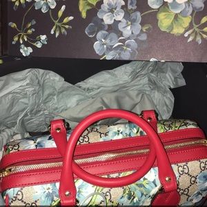 Meet your Posher, Cierra